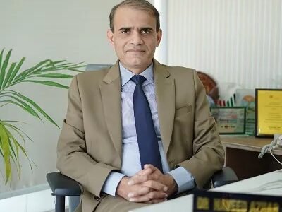 Dr. Naveed Azhar